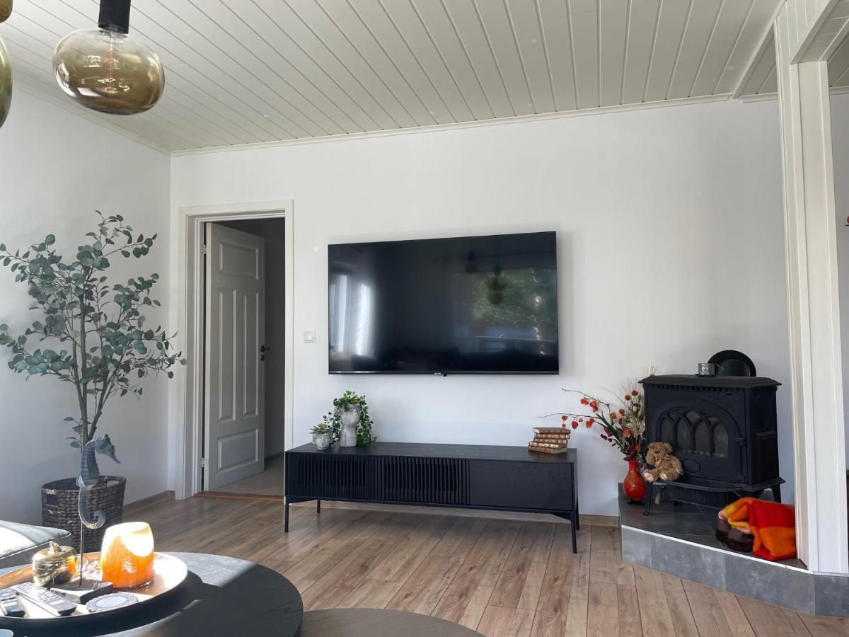 Appartamento Sentralt Beliggende Moderne Leilighet Mosjøen Esterno foto