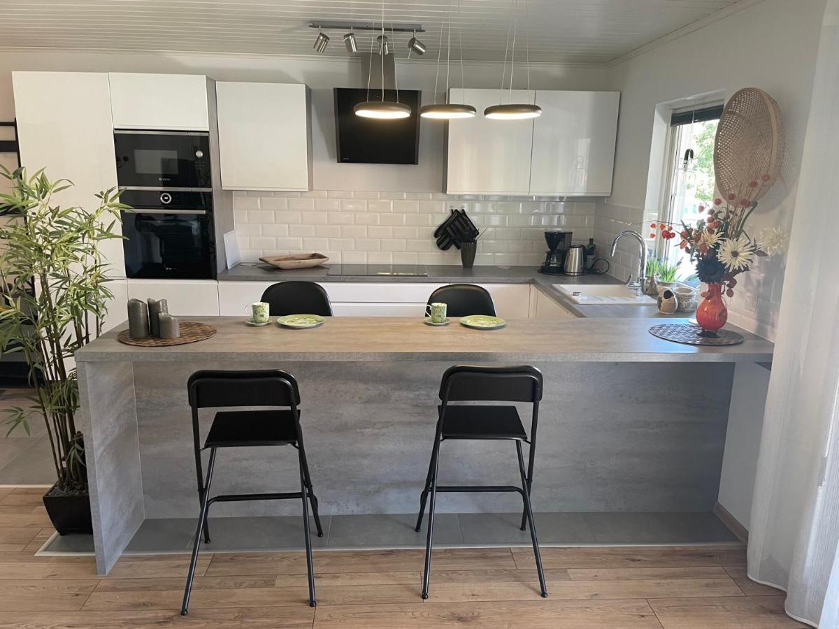 Appartamento Sentralt Beliggende Moderne Leilighet Mosjøen Esterno foto